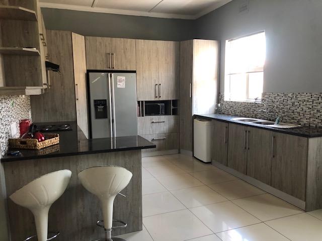 To Let 3 Bedroom Property for Rent in Parow Valley Western Cape